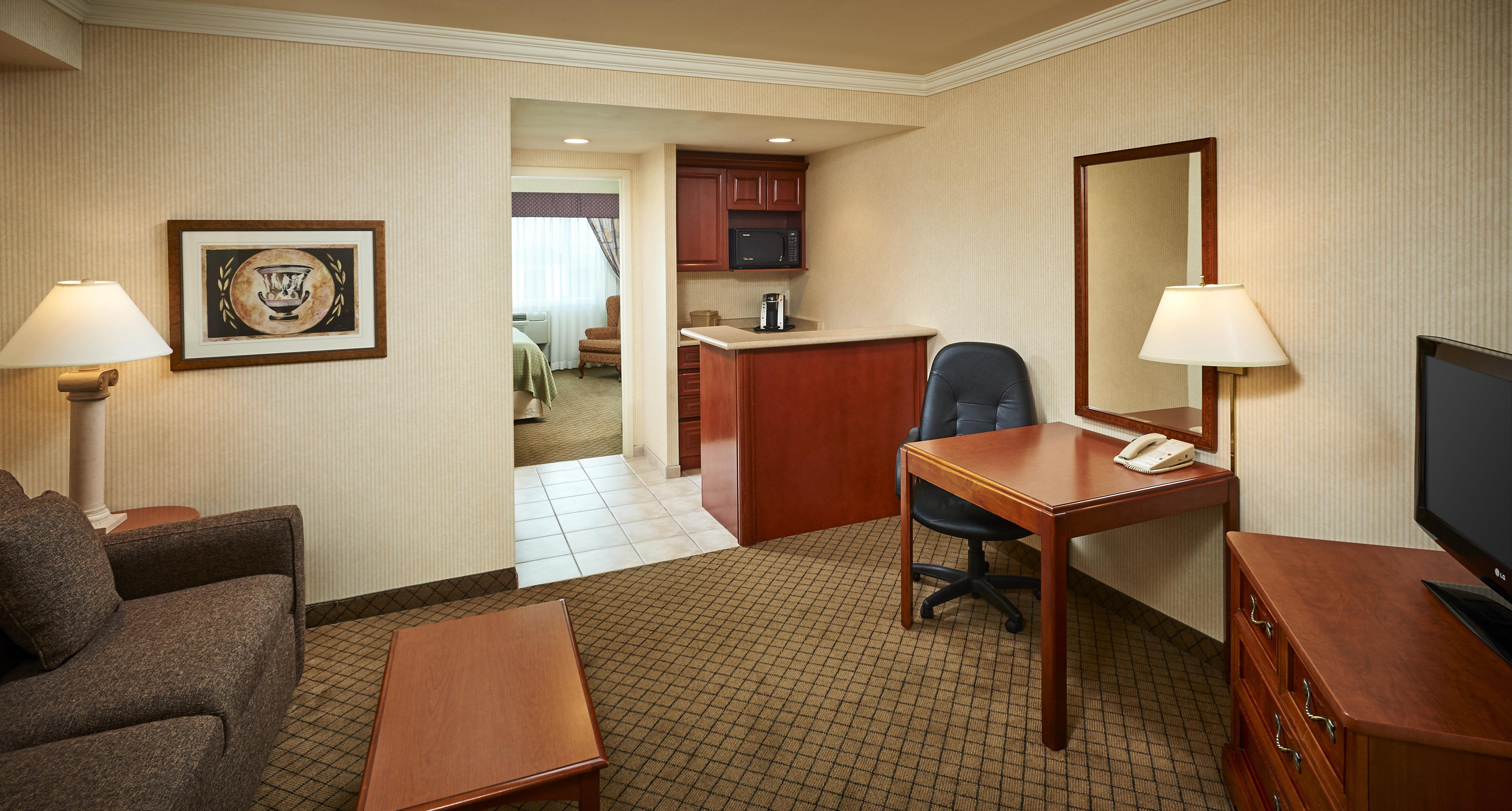 Holiday Inn & Suites Oakville At Bronte By Ihg Bagian luar foto