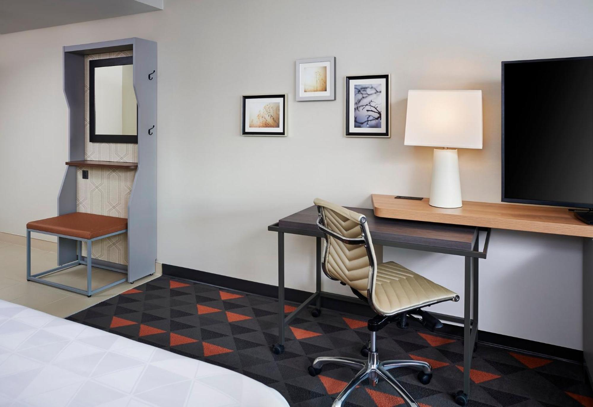 Holiday Inn & Suites Oakville At Bronte, An Ihg Hotel Bagian luar foto