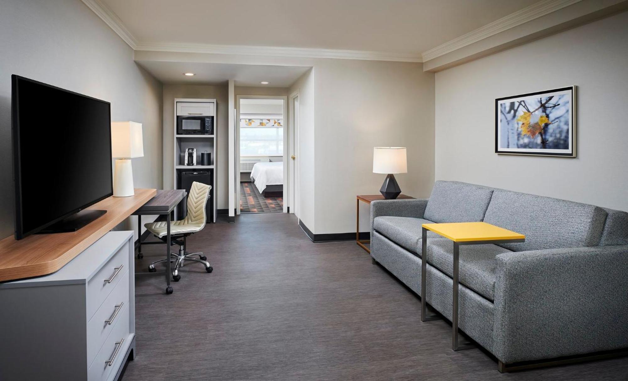 Holiday Inn & Suites Oakville At Bronte By Ihg Bagian luar foto