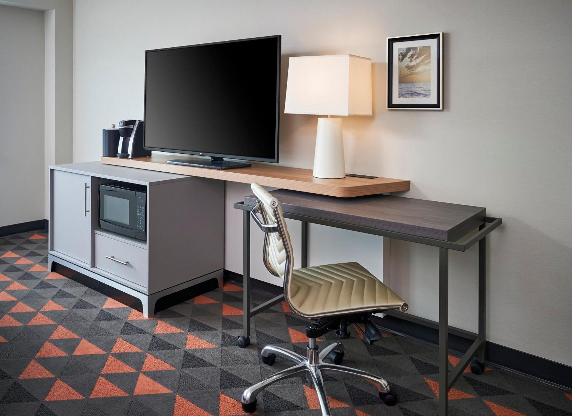 Holiday Inn & Suites Oakville At Bronte By Ihg Bagian luar foto