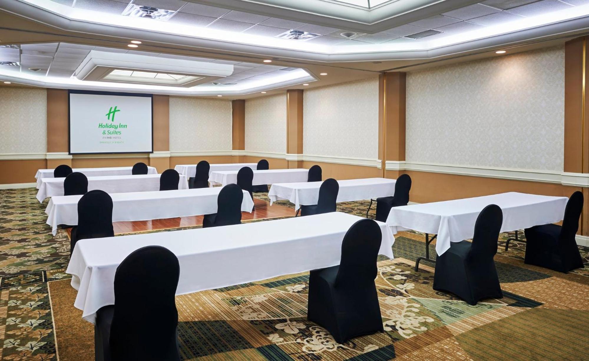 Holiday Inn & Suites Oakville At Bronte By Ihg Bagian luar foto