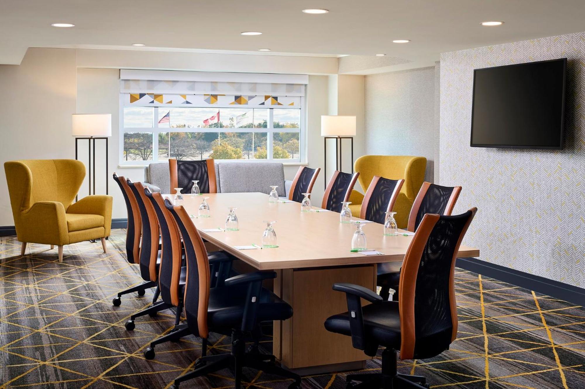 Holiday Inn & Suites Oakville At Bronte By Ihg Bagian luar foto